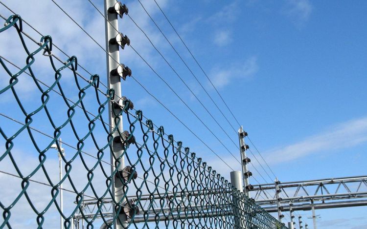 Electric security fencing